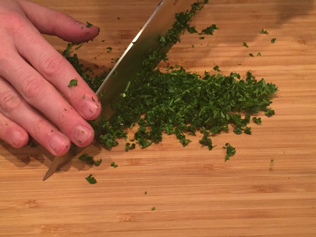 How to cut parsley SteelBlue Kitchen