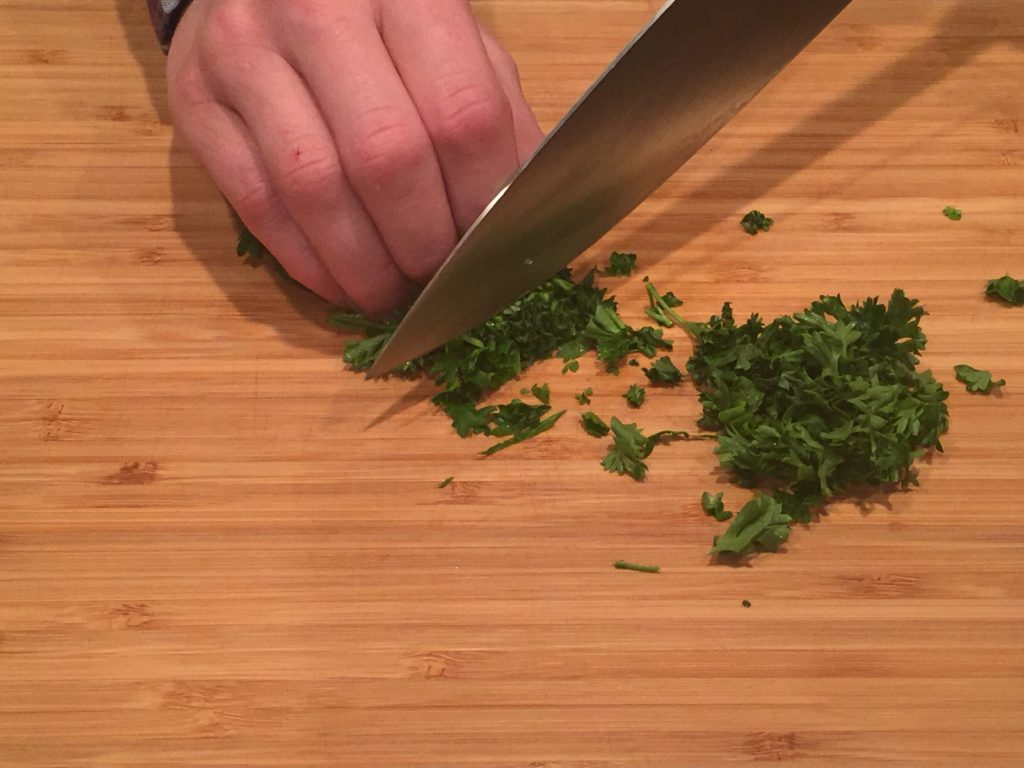 SLice parsley