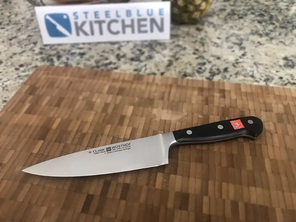 underkjole middag Sandsynligvis Wusthof Classic Chef Knife Review - SteelBlue Kitchen